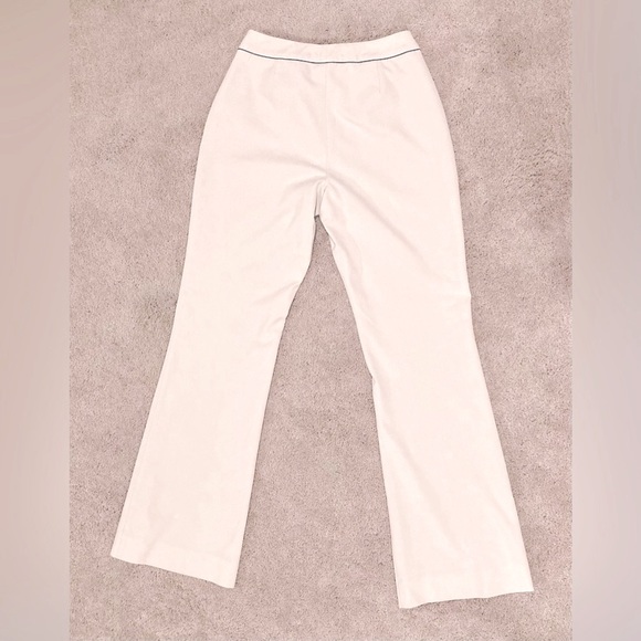 The Limited Stretch cream straight leg pants | Black lining - Picture 3 of 4